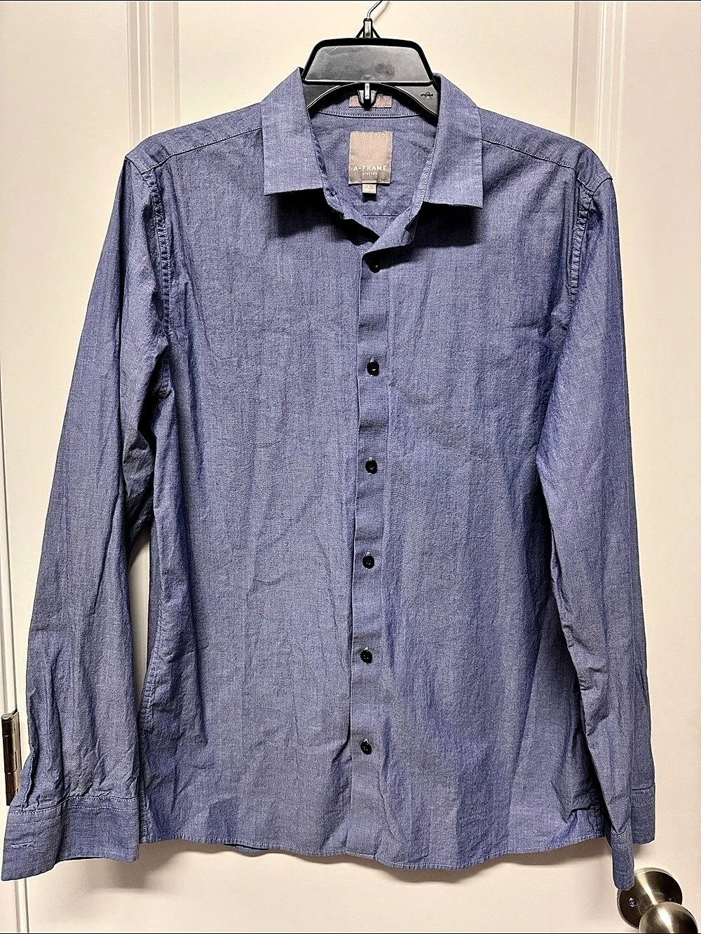 A-Frame Stretch Slim Fit Blue Chambray Button Down Shirt Fit Blue Chambray